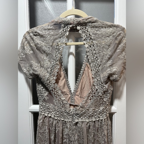 NWOT Olivaceous Sheer Lace Maxi Dress - Picture 9 of 15